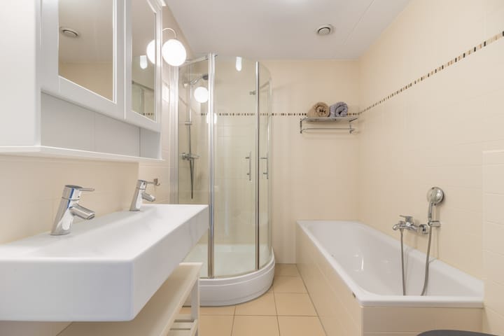 Foto 29 van Willem Hedastraat 93