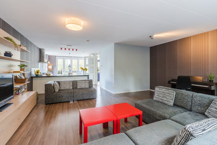 Foto 28 van Hendrik Marsmanlaan 13