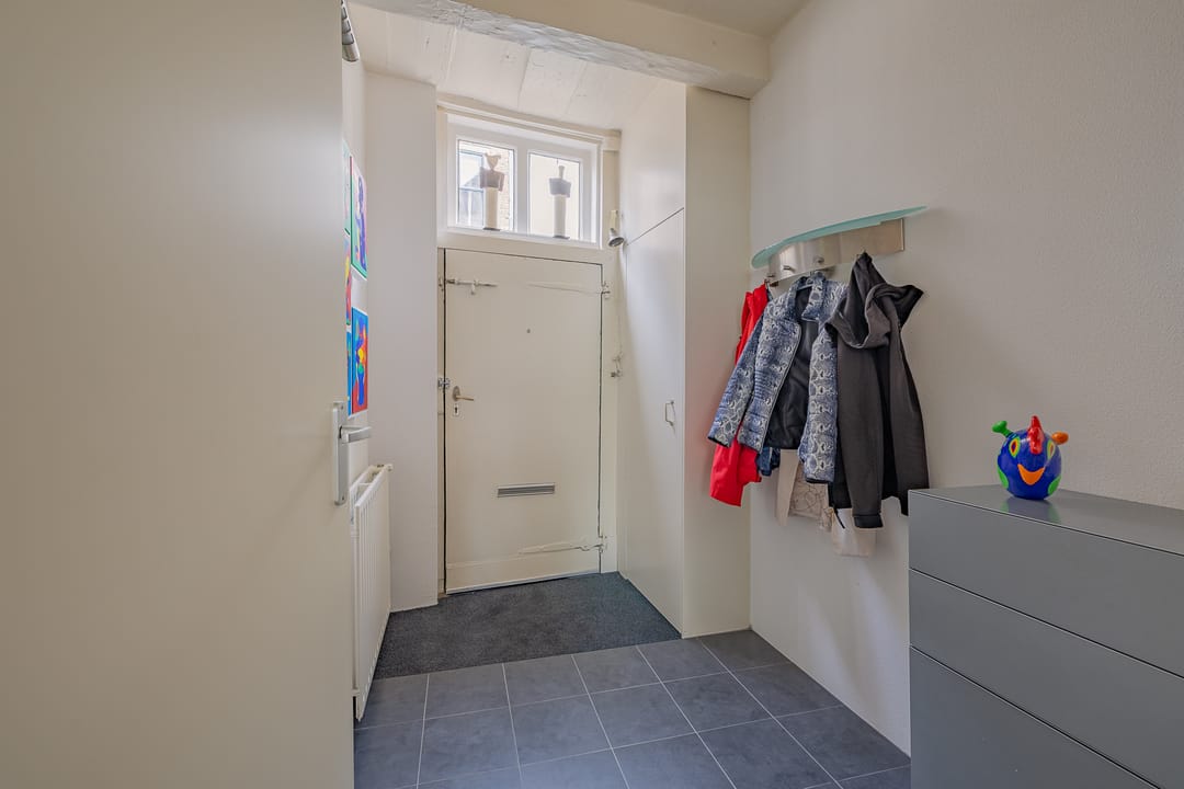 Photo 8 of Vlissingsestraat 56