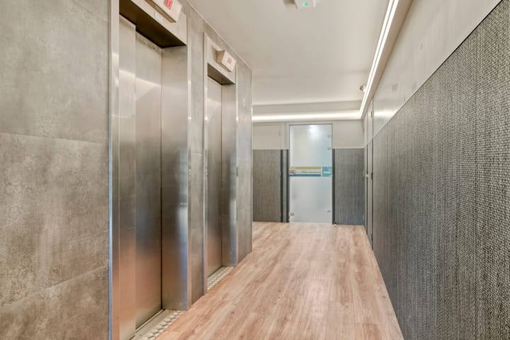 Photo 27 of Dr. Willem Dreesweg 476