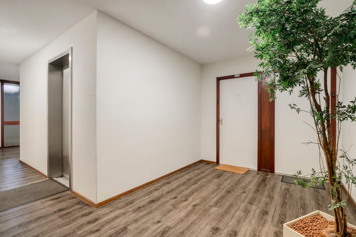 Photo 21 of Dr. Willem Dreesweg 476