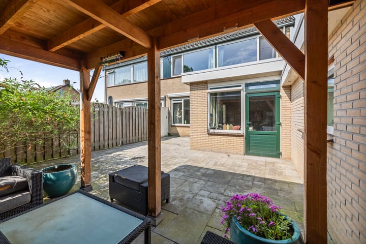 Foto 25 van Prinses Irenelaan 4