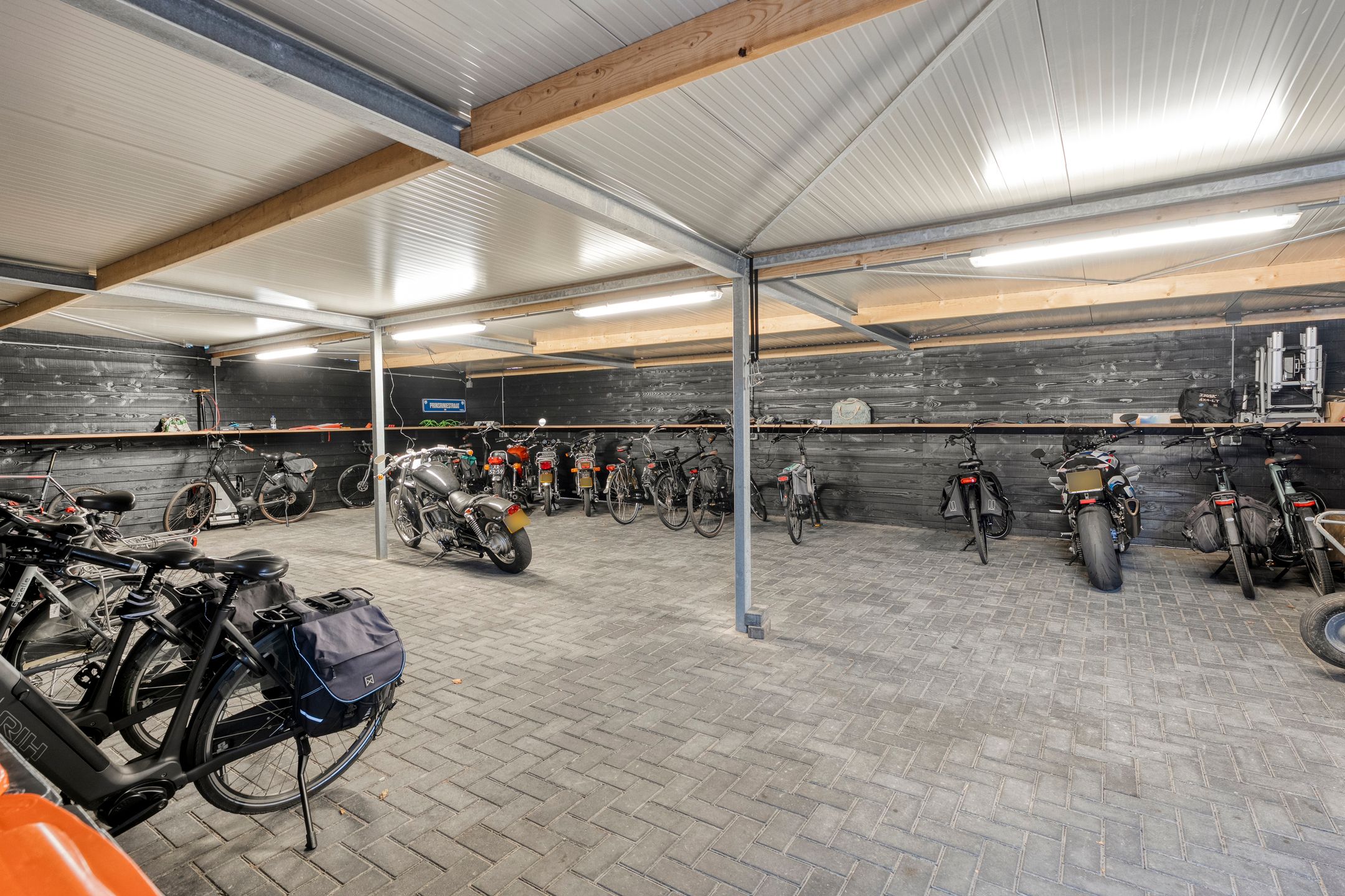 Foto 18 van Dorpsstraat 27-B