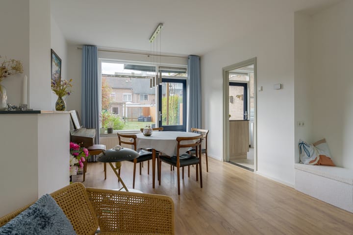 Foto 13 van Jan van de Capellelaan 17