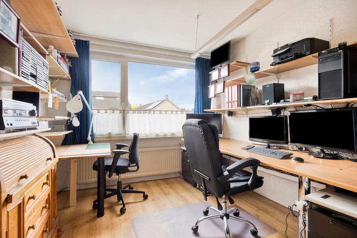 Photo 22 of Heer van Rodestraat 171