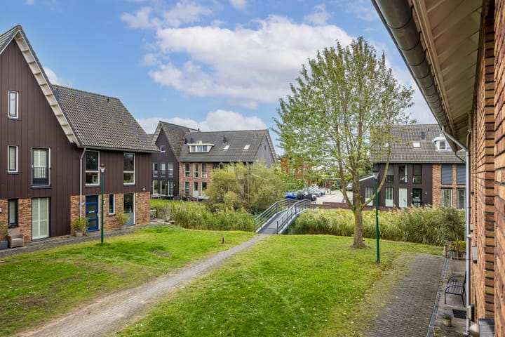 Foto 24 van Sodawater 38