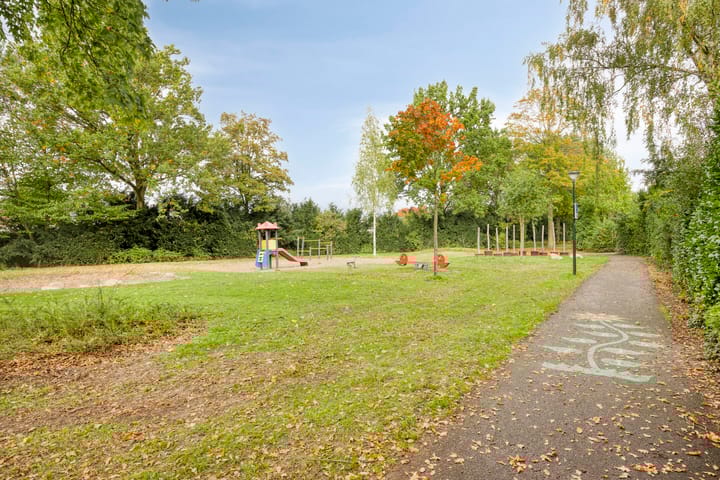 Photo 37 of Heer van Rodestraat 171