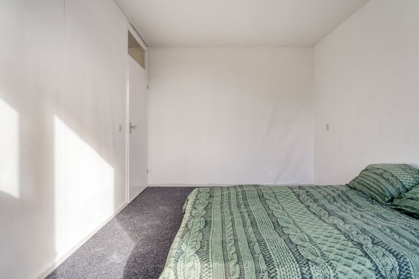 Photo 20 of Van Limburg Stirumware 72