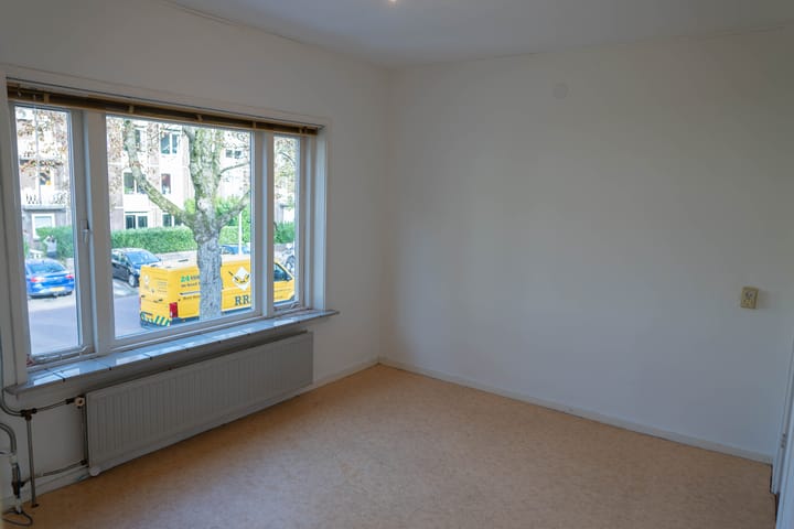 Photo 18 of Graslaan 62