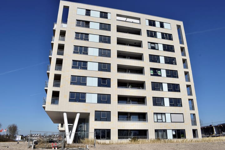 Foto 12 van Galileistate 109