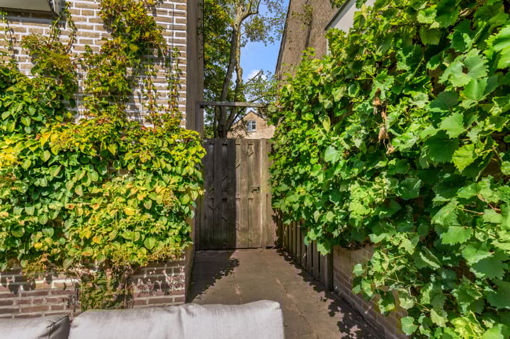 Foto 32 van Oudburgerlaan 10