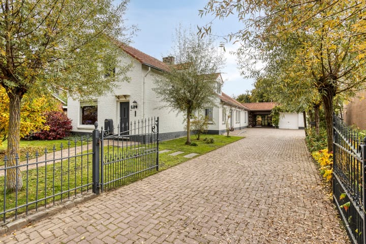 Tussen de Bruggen 14