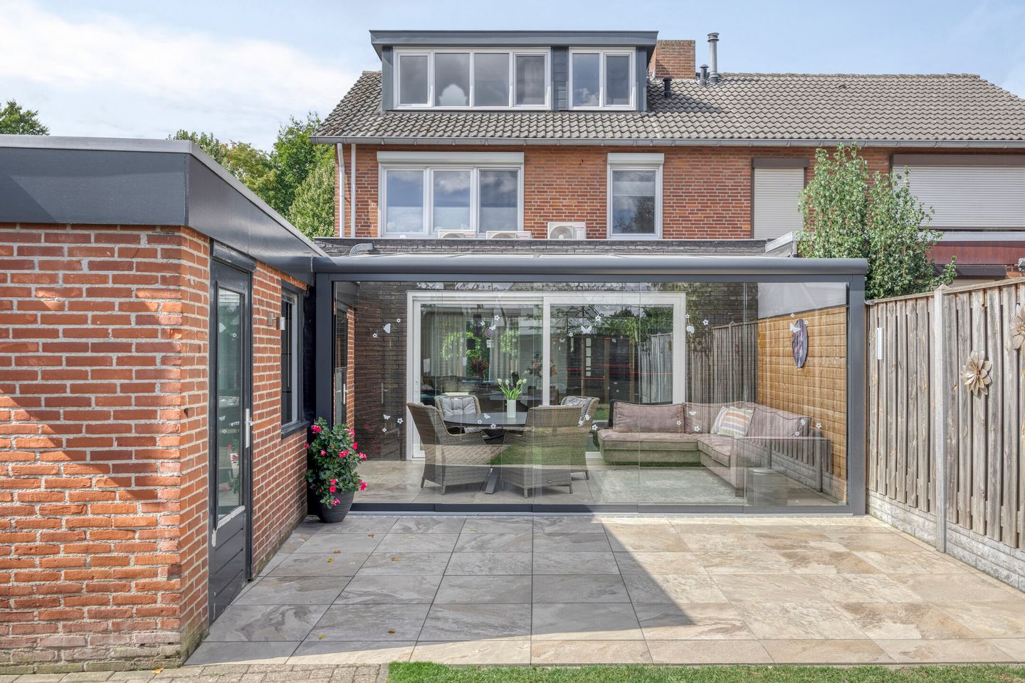 Foto 5 van Ridder van Asenrodeweg 67