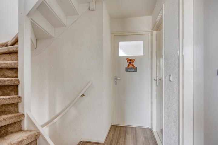 Foto 27 van Ridder van Asenrodeweg 67