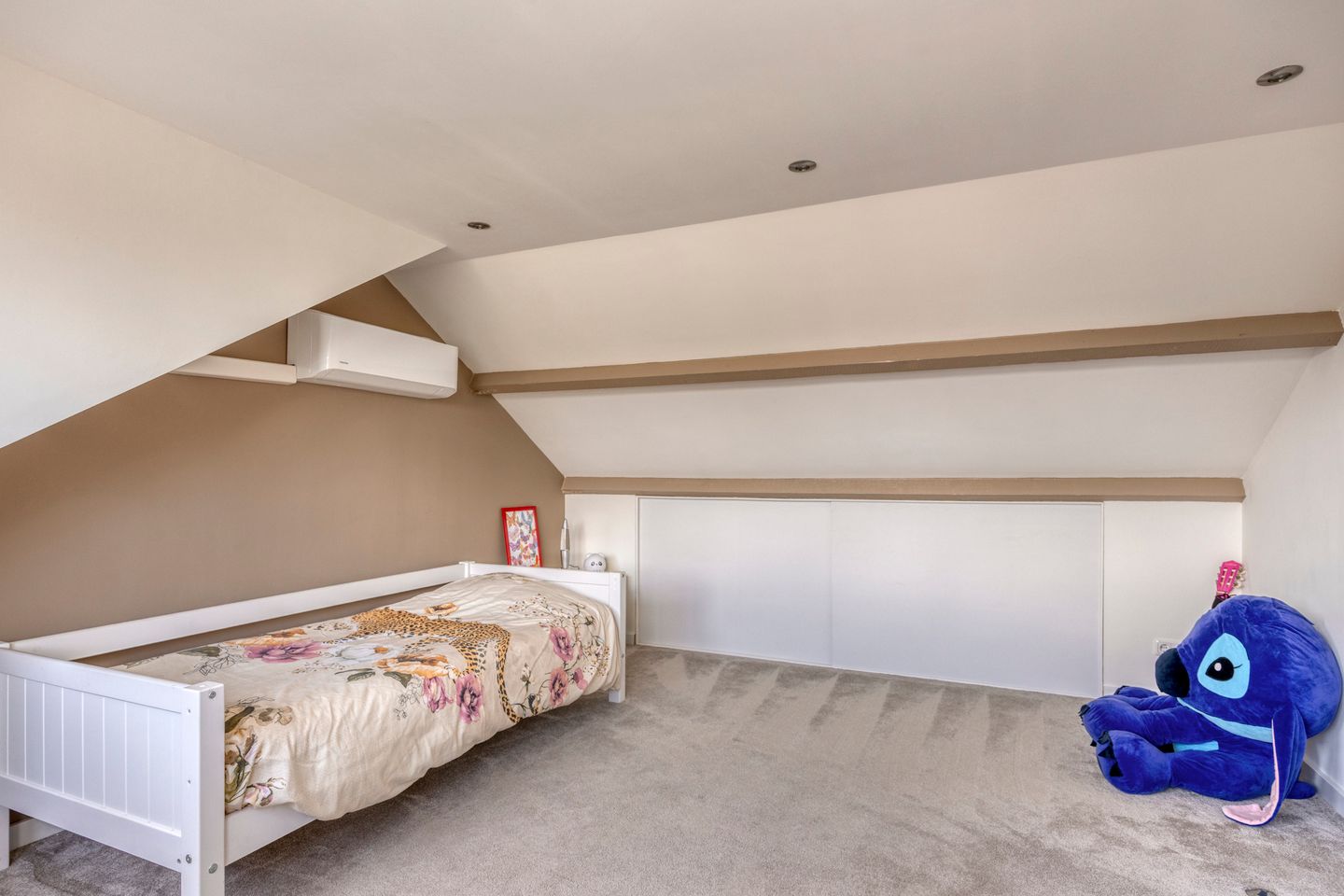 Foto 40 van Ridder van Asenrodeweg 67