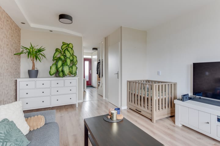 Photo 15 of Amelandstraat 84