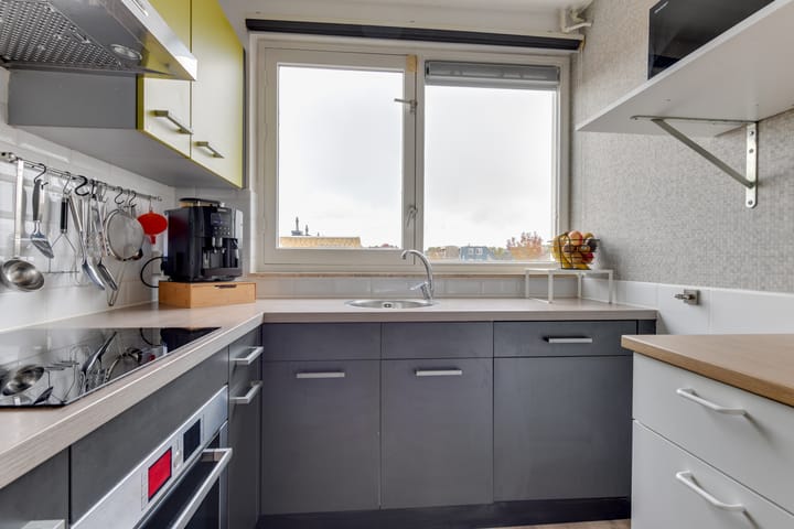 Photo 17 of Amelandstraat 84