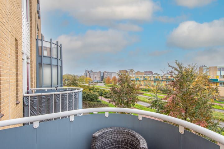 Photo 31 of Amelandstraat 84