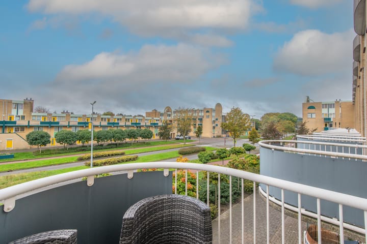 Photo 32 of Amelandstraat 84