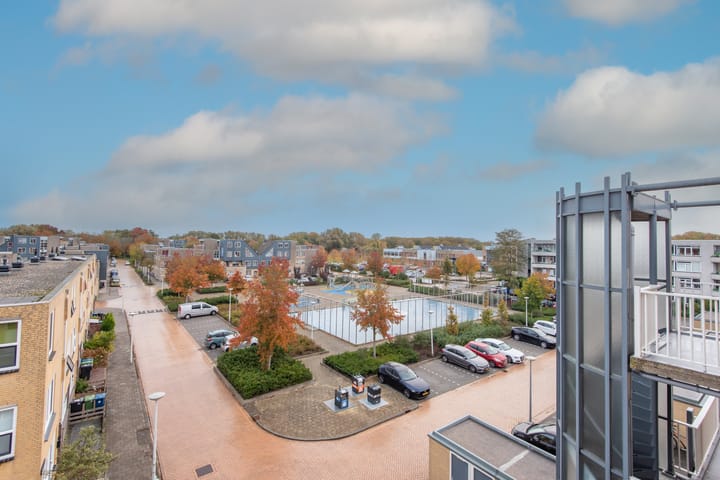 Photo 35 of Amelandstraat 84