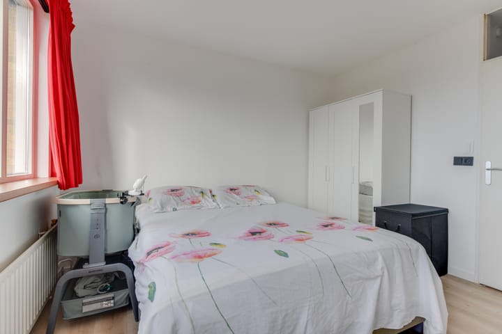 Photo 29 of Amelandstraat 84