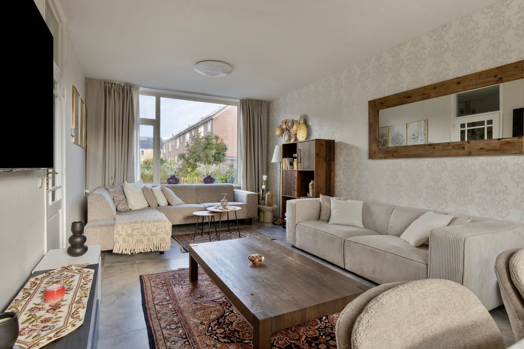 Photo 7 of Cort van der Lindenstraat 214