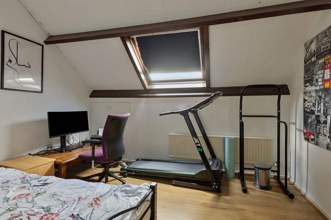 Photo 28 of Cort van der Lindenstraat 214