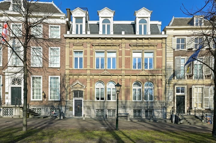 Foto 1 van Lange Vijverberg 13-B