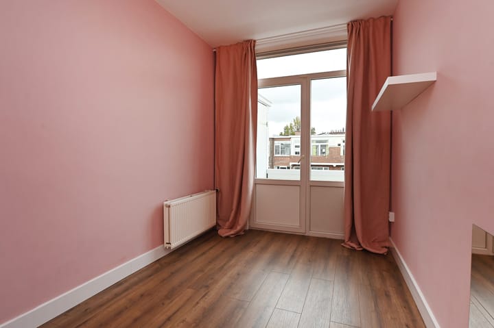 Foto 25 van Perenstraat 166