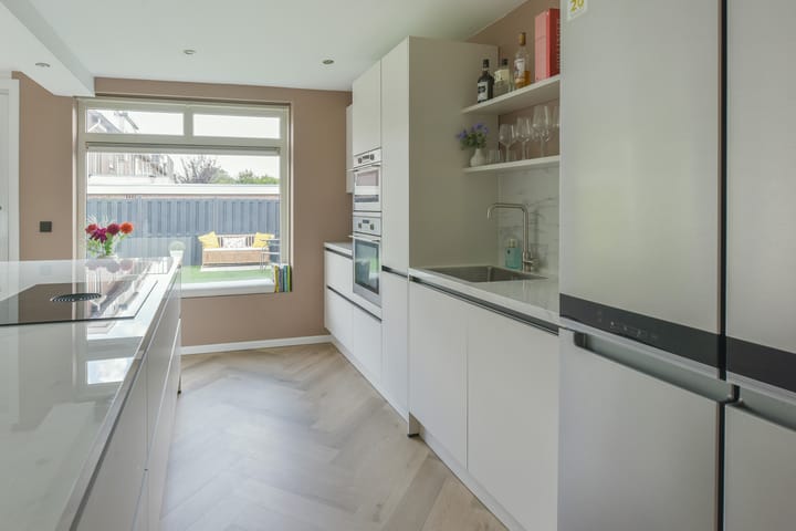 Foto 14 van Lindberghstraat 3