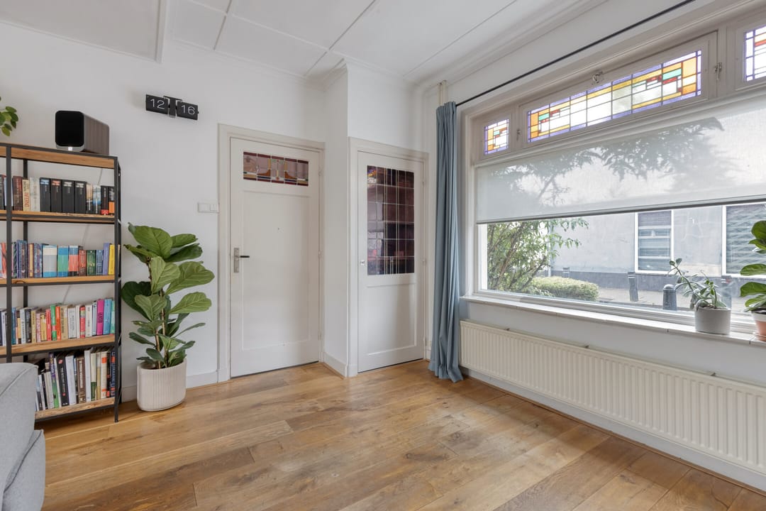 Photo 8 of Bisschop Sonniusstraat 19