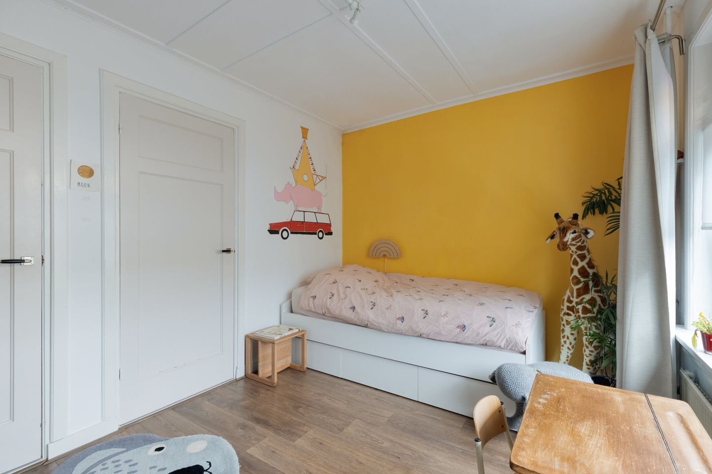 Photo 19 of Bisschop Sonniusstraat 19