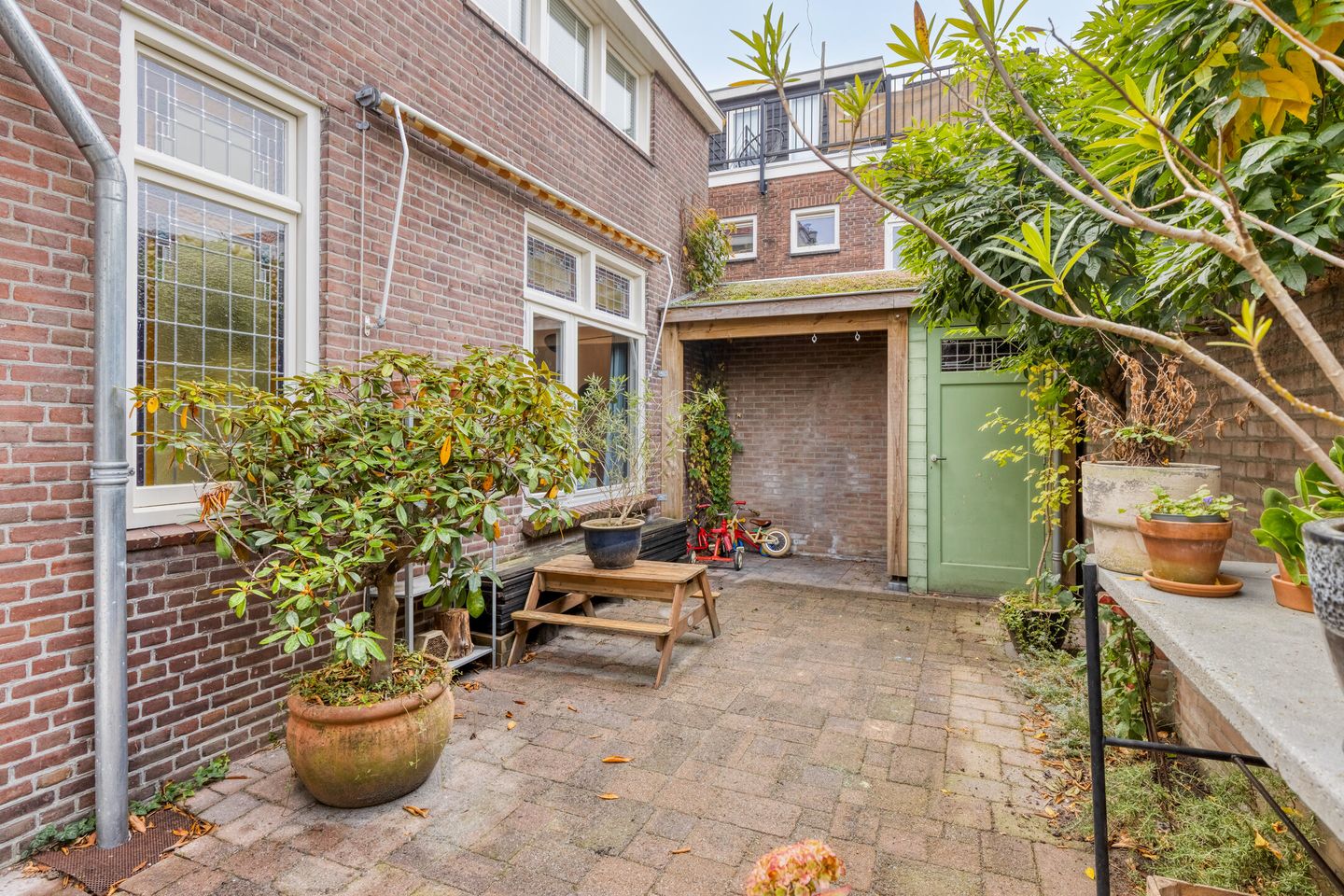 Photo 25 of Bisschop Sonniusstraat 19