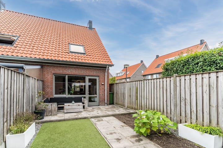 Photo 41 of Magnoliahof 8