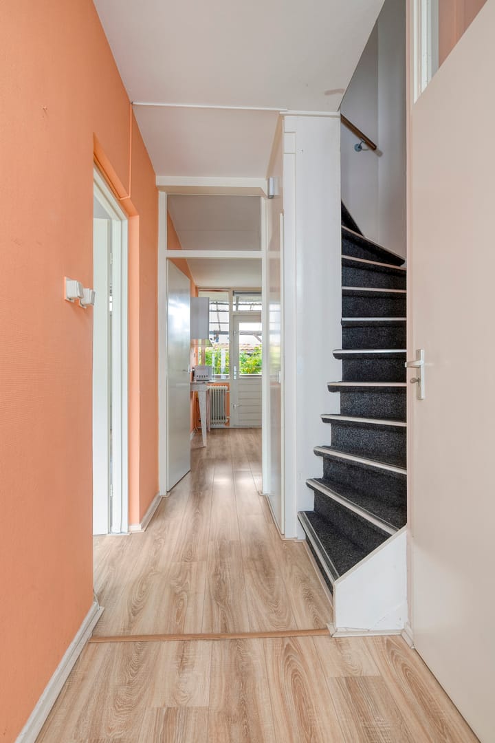 Photo 11 of De Oeverloper 65