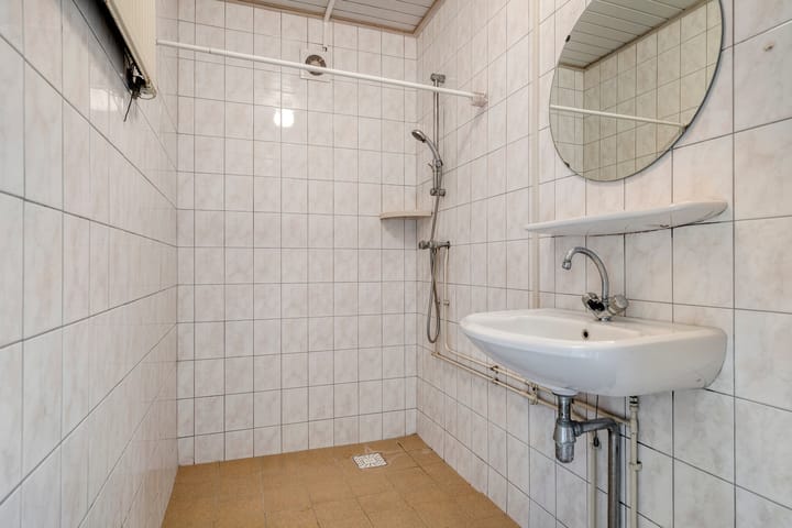 Photo 22 of De Oeverloper 65