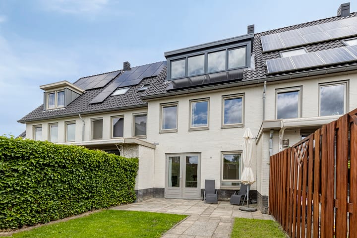 Foto 1 van Jane Addamslaan 101