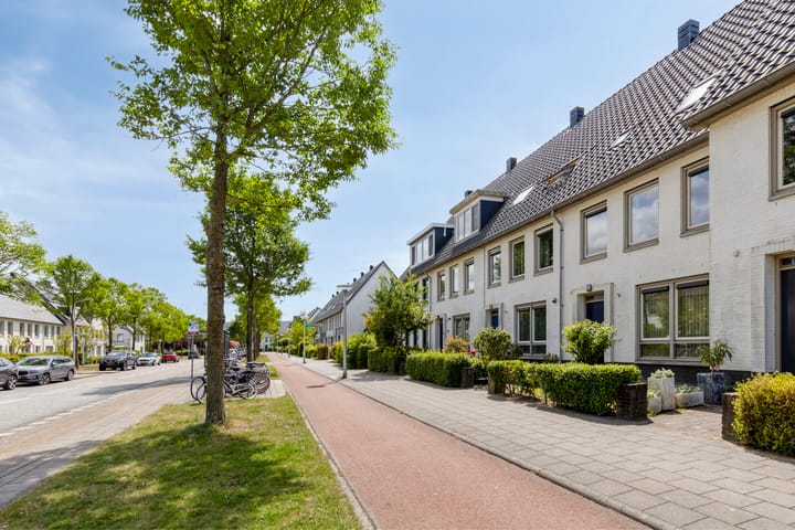 Foto 18 van Jane Addamslaan 101