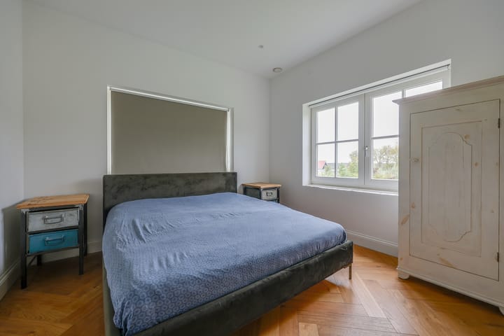 Photo 14 of Warmoesstraat 15