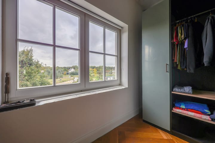 Photo 19 of Warmoesstraat 15