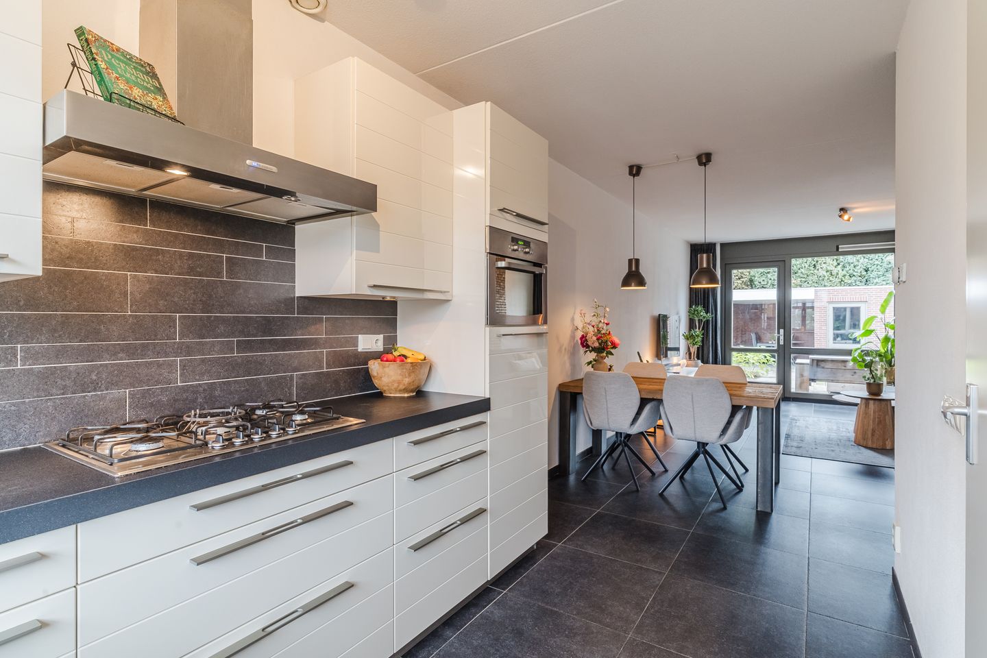 Foto 10 van Magnoliahof 8