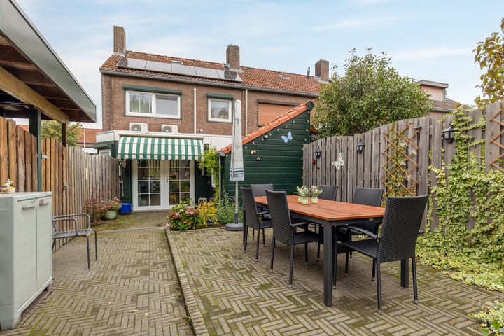 Foto 24 van Mezenstraat 15