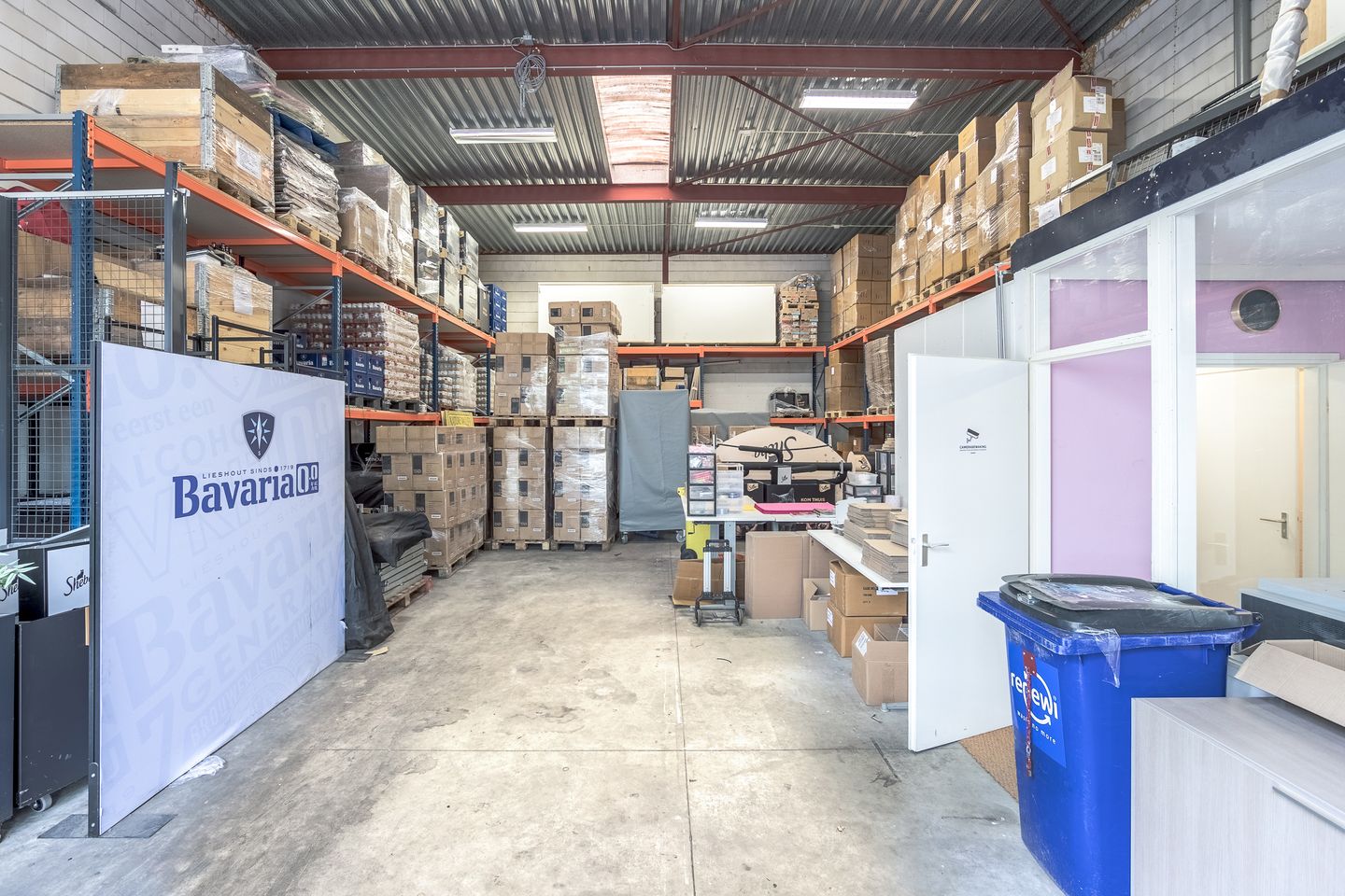 View photo 3 of Ambachtsweg 8