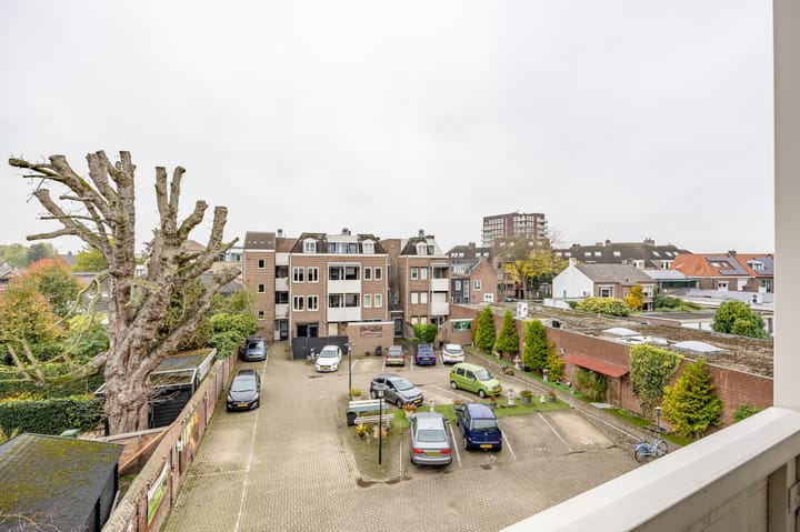 Photo 20 of Patersstraat 46