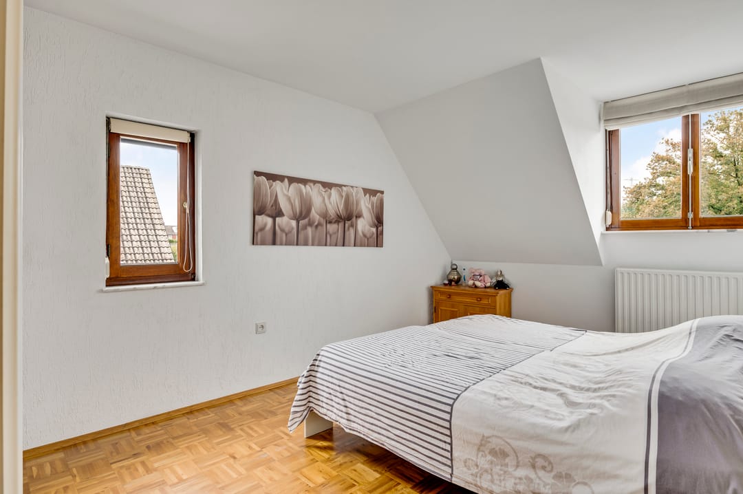 Photo 17 of Holstraat 93