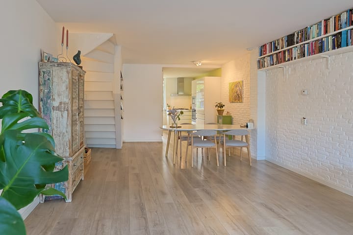 Foto 14 van Alphons Diepenbrocksingel 42