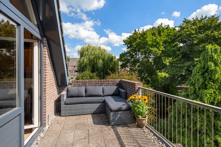 Foto 35 van Warenarburg 43