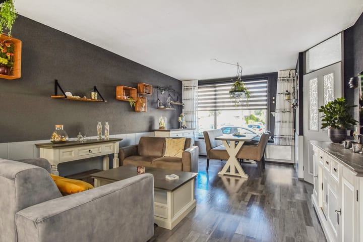 Photo 3 of Dijkgraafslag 72