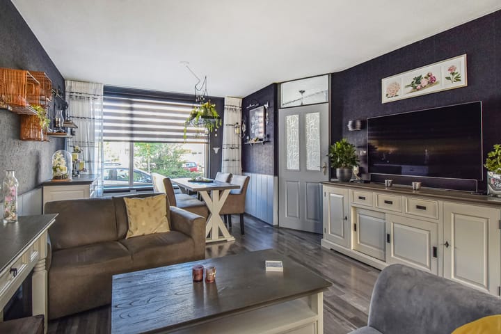 Photo 7 of Dijkgraafslag 72