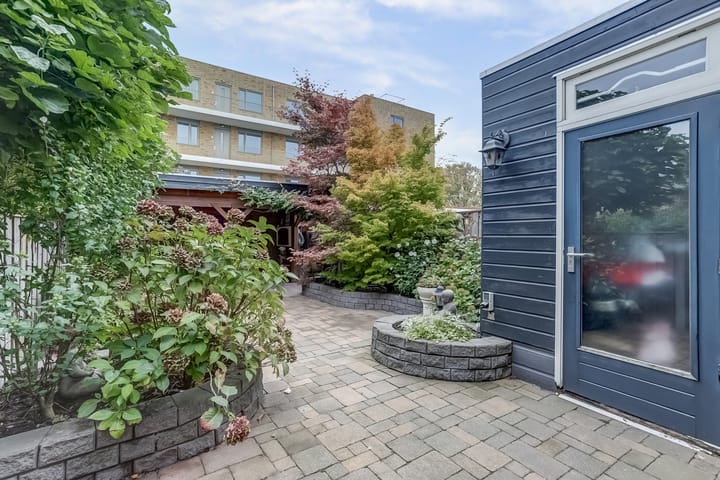 Photo 27 of Van der Duyn van Maasdamplantsoen 25